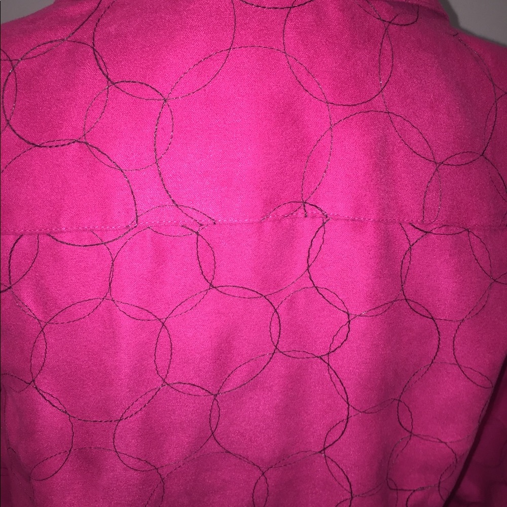 Sag Harbor Magenta Blouse - Picture 7 of 8